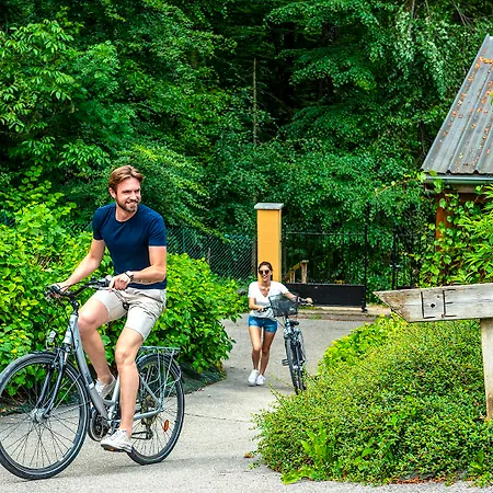 Les Trésoms Lake&spa 4* Annecy