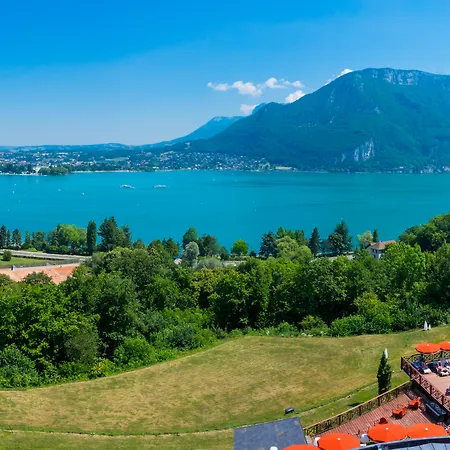 Les Trésoms Lake&spa 4* Annecy