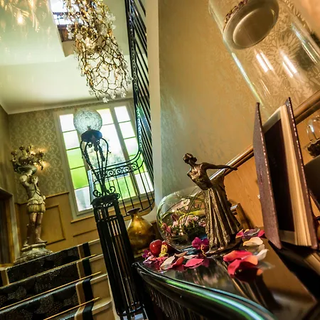 Hotel Les Tresoms And