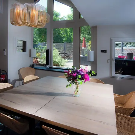 Les Tresoms And Hotel 4*