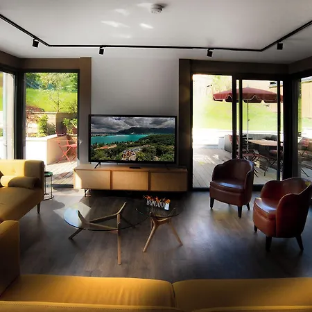 Les Tresoms And Hotel 4*