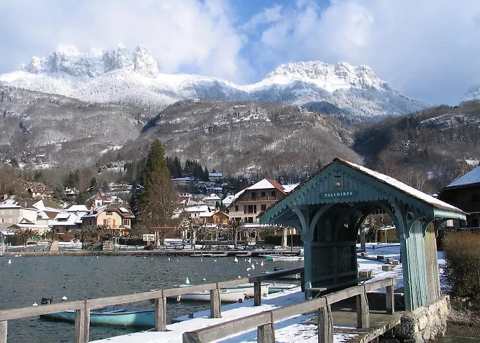 Hotel Les Tresoms And