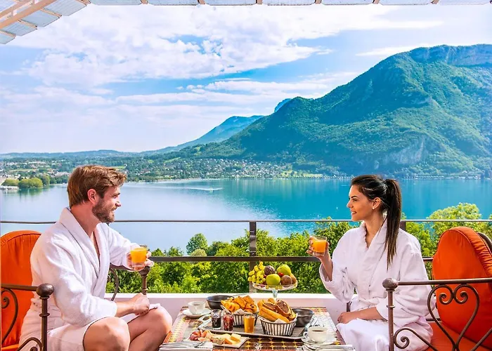 Les Tresoms And Hotel 4*